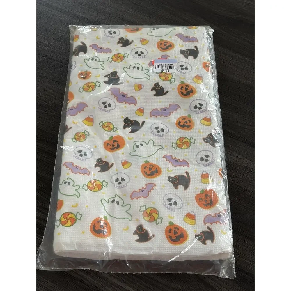 Vintage 1993 BEACH “Halloween Treats” Paper Table Cover NOS Plastic Backed. USA